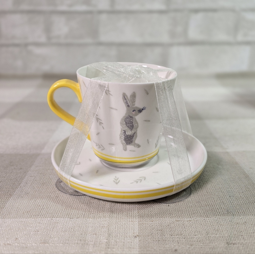 Grace Fine Porcelain Easter Bunny Rabbit Yellow White Teacup & Saucer
